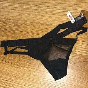 victoria’s secret strappy panties